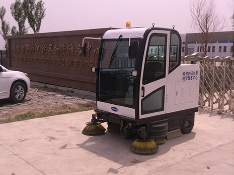 掃路車案例-哈爾濱市防汛抗旱物資儲備中心 掃路車案例-哈爾濱市防汛抗旱物資儲備中心