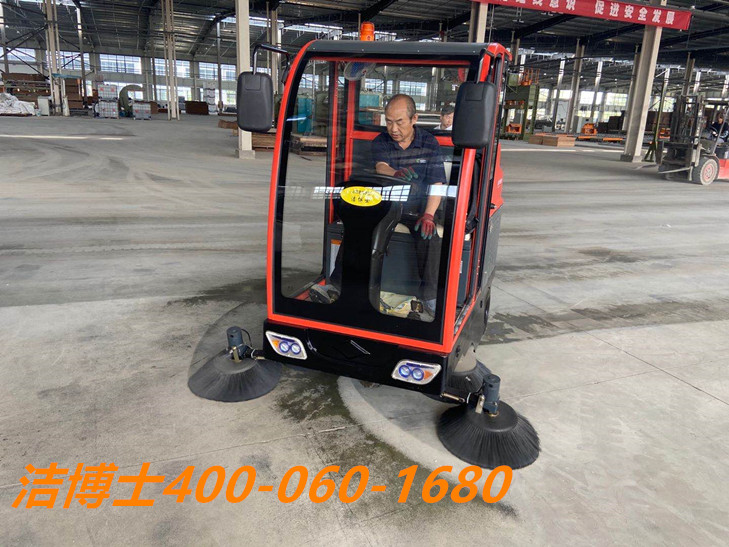 潔博士掃地車客戶案例-江蘇誠品環保科技有限公司