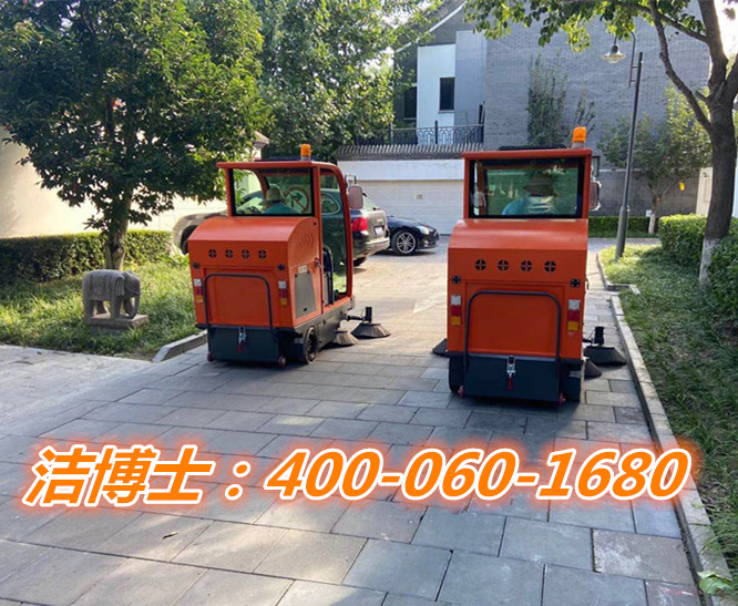 潔博士駕駛掃地車客戶案例-呼倫貝市興安農業科技有限公司 潔博士駕駛掃地車客戶案例-呼倫貝市興安農業科技有限公司